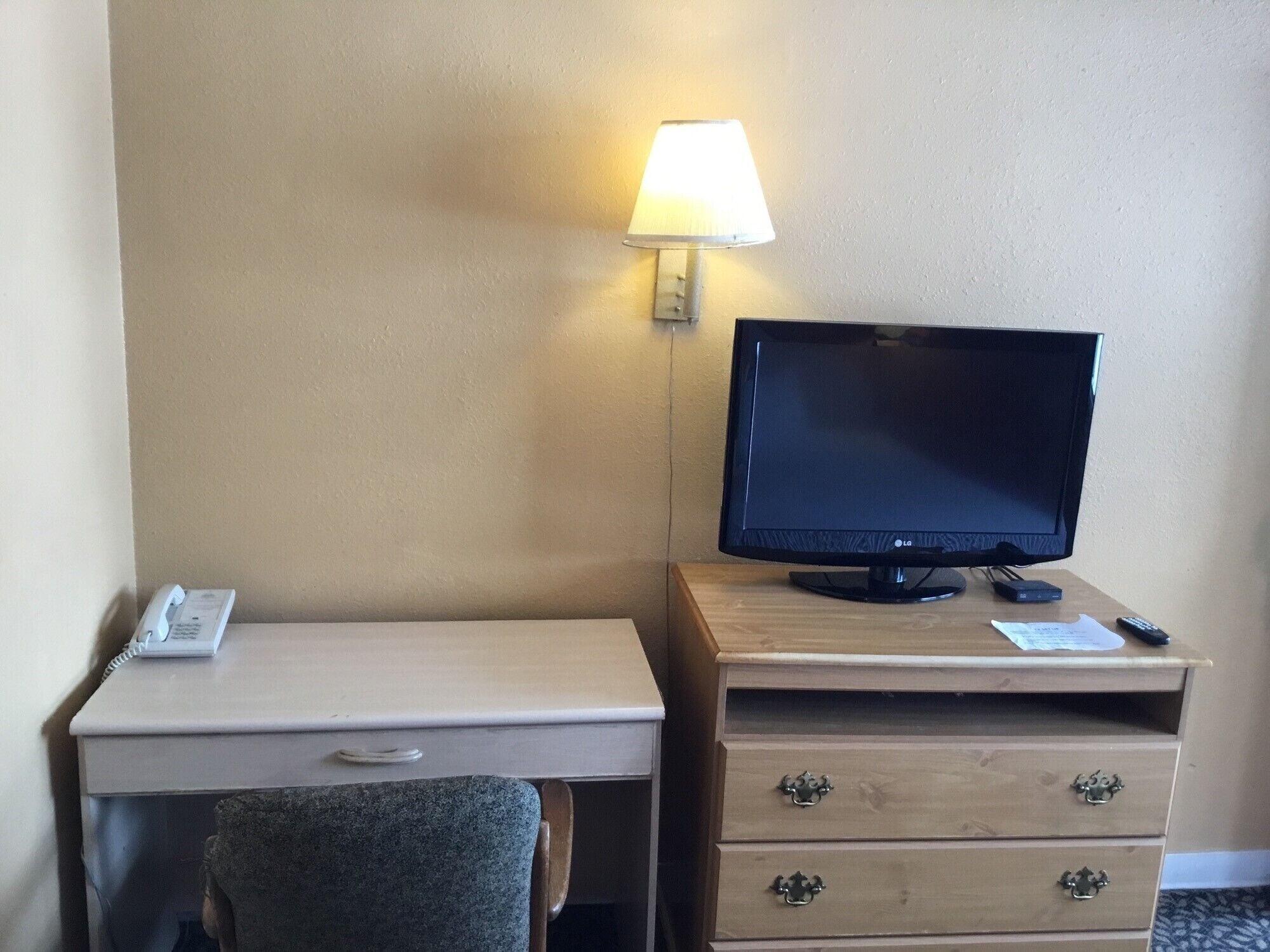 Days Inn By Wyndham Henrietta/Rochester Area Екстер'єр фото